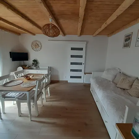 Le De Mathilde Lau-Balagnas